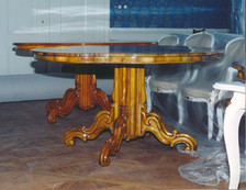 stůl - nosticův palác